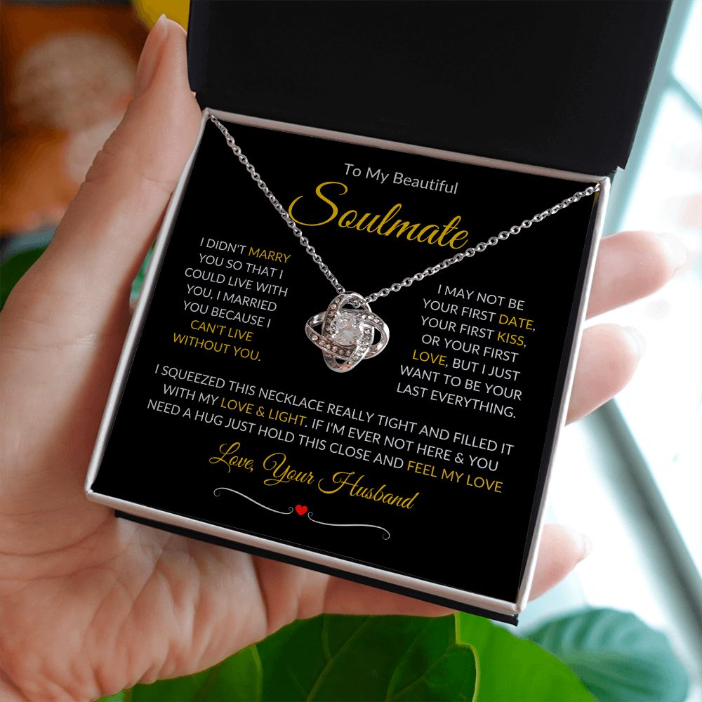 Soulmate | Love Knot | Gold Border 1 | Red Heart