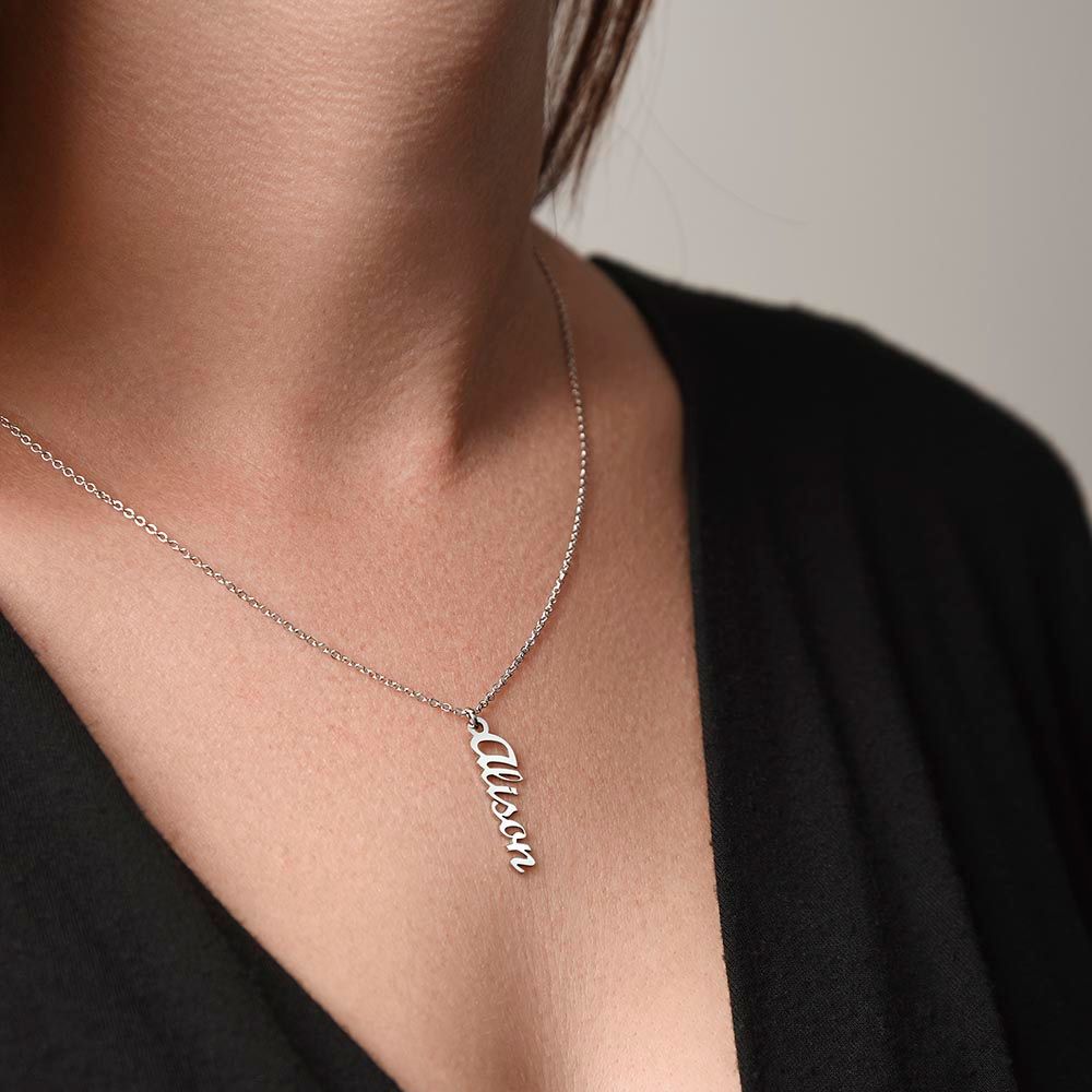 PERSONALIZED NAME NECKLACE - VERTICAL